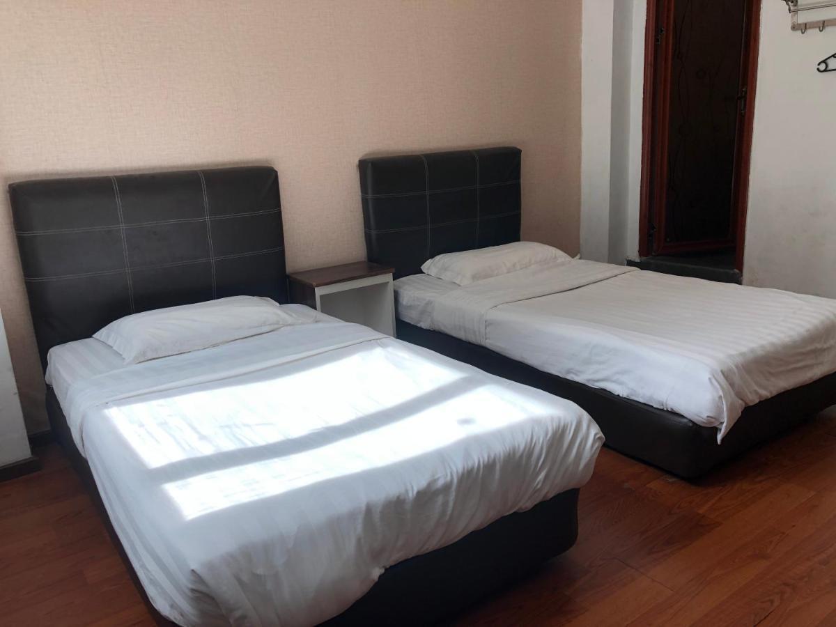 Super Oyo 90668 Joy Inn Miri Exterior foto