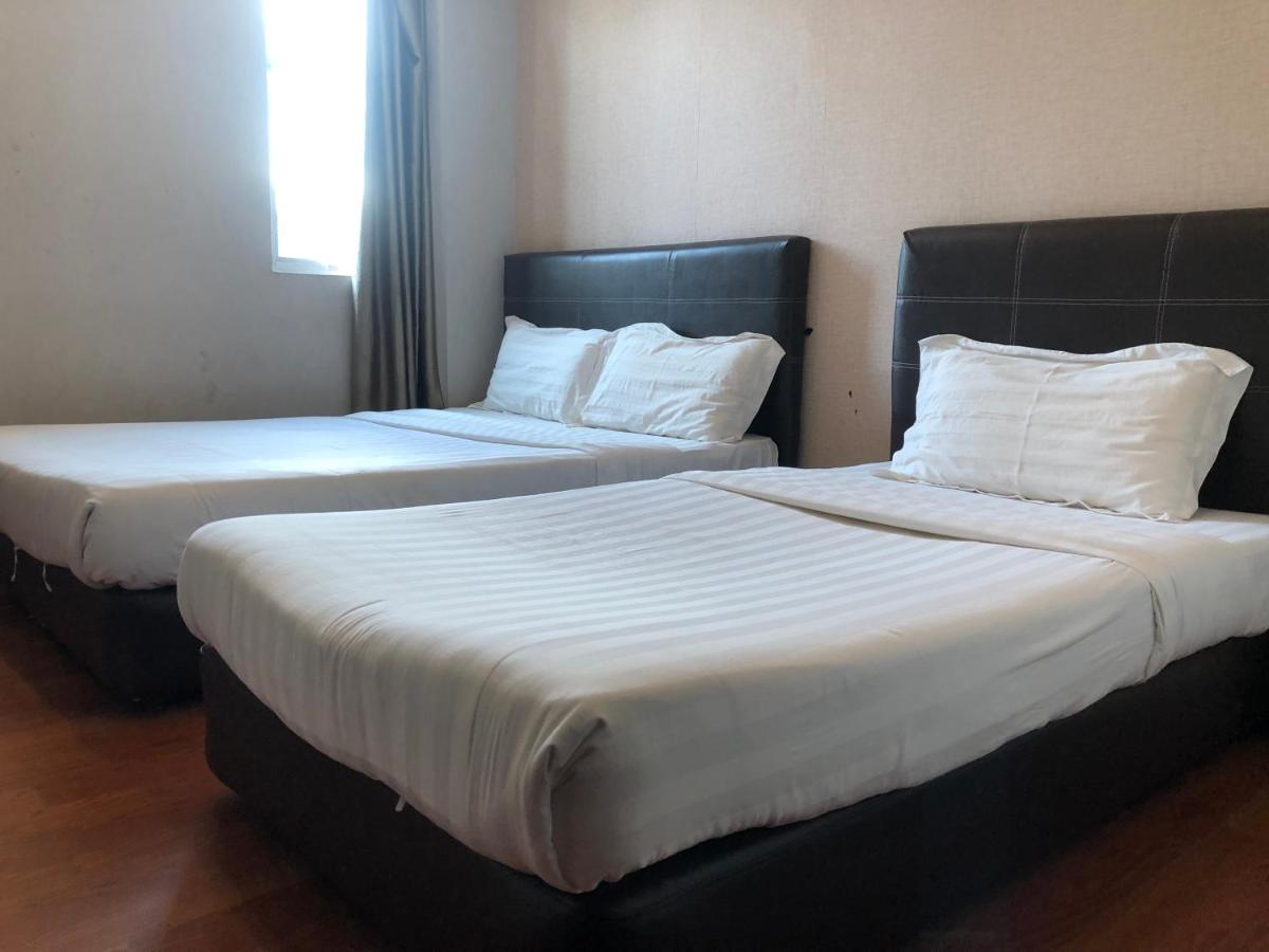 Super Oyo 90668 Joy Inn Miri Exterior foto